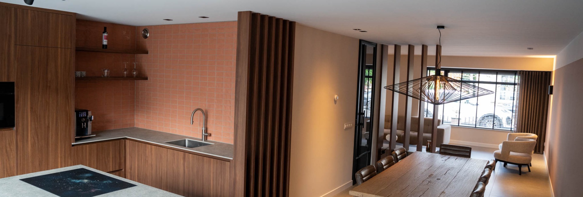 Renovatie begane grond St. Willebrord met nieuwe indeling en moderne afwerking door aannemingsbedrijf Pellis